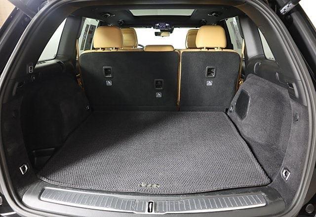 2024 Jeep Grand Cherokee Summit photo 9