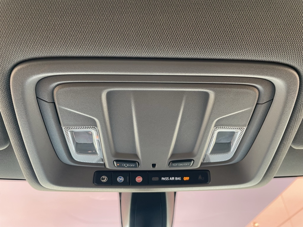 2021 Chevrolet Silverado 1500 RST photo 25