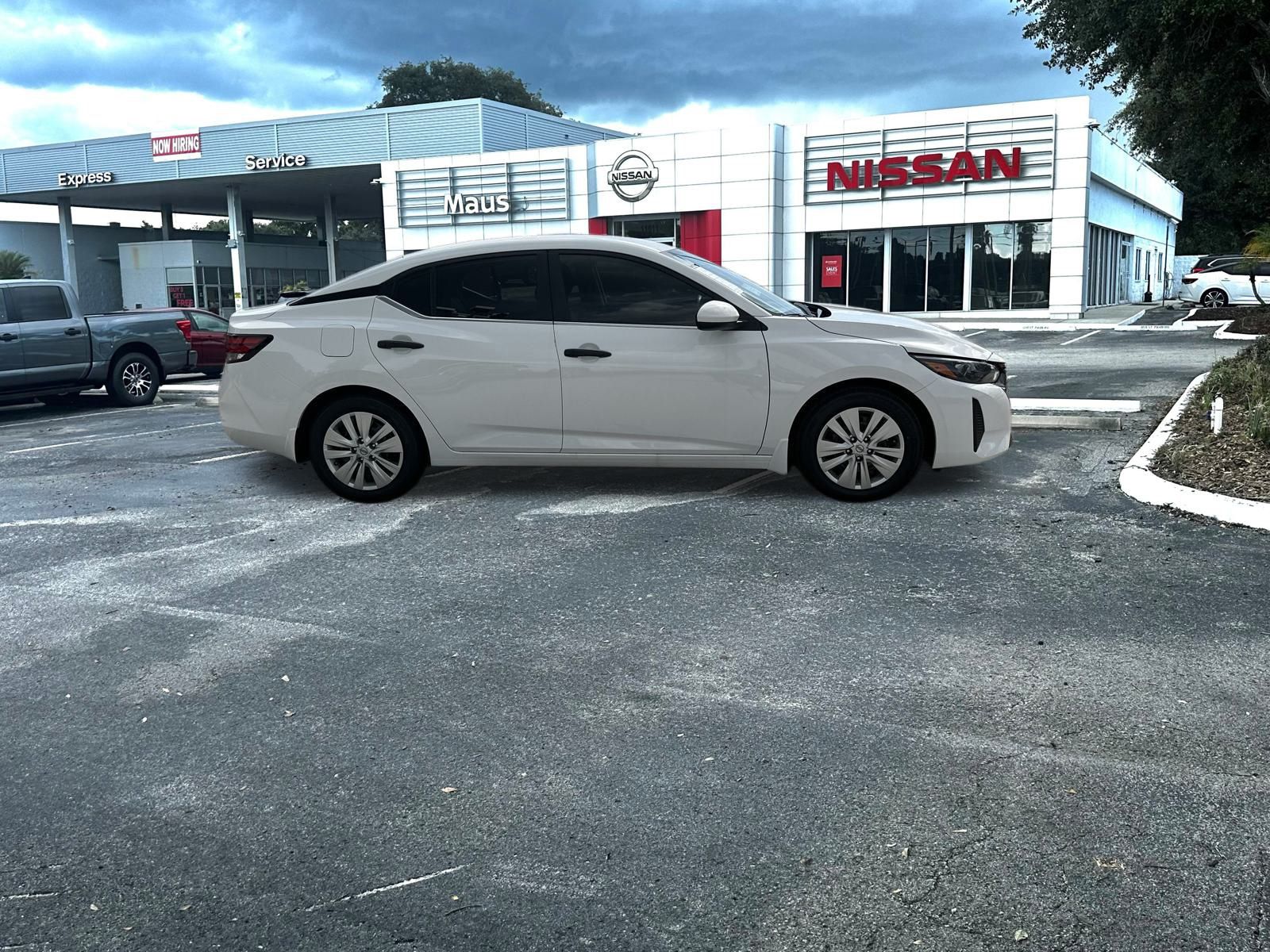 2025 Nissan Sentra S photo 2