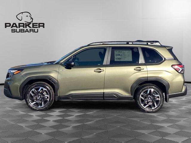 2025 Subaru Forester Premium photo 2