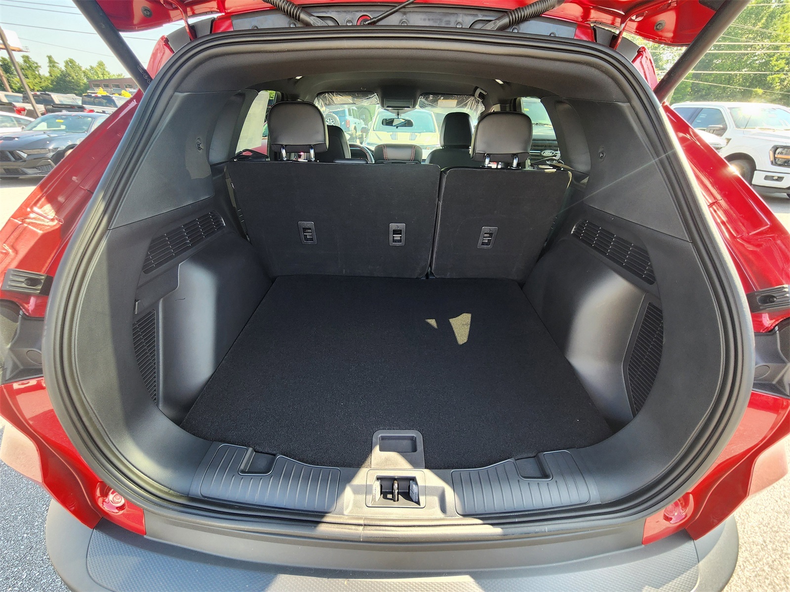 2025 Ford Escape ST-Line photo 9