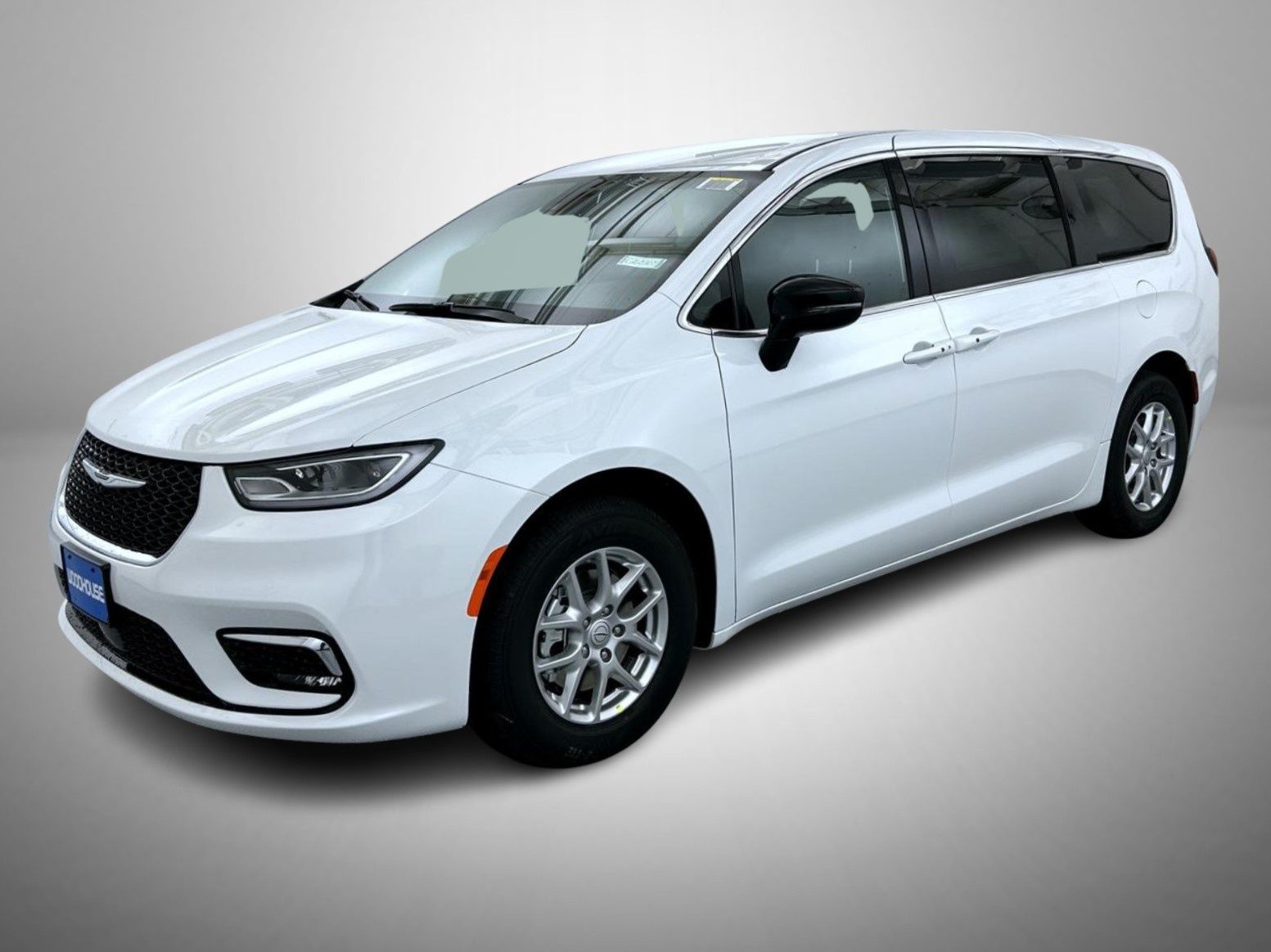 2026 Chrysler Pacifica Select's photo