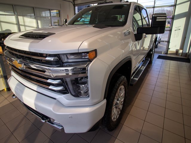 2021 Chevrolet Silverado 2500HD High Country photo 2