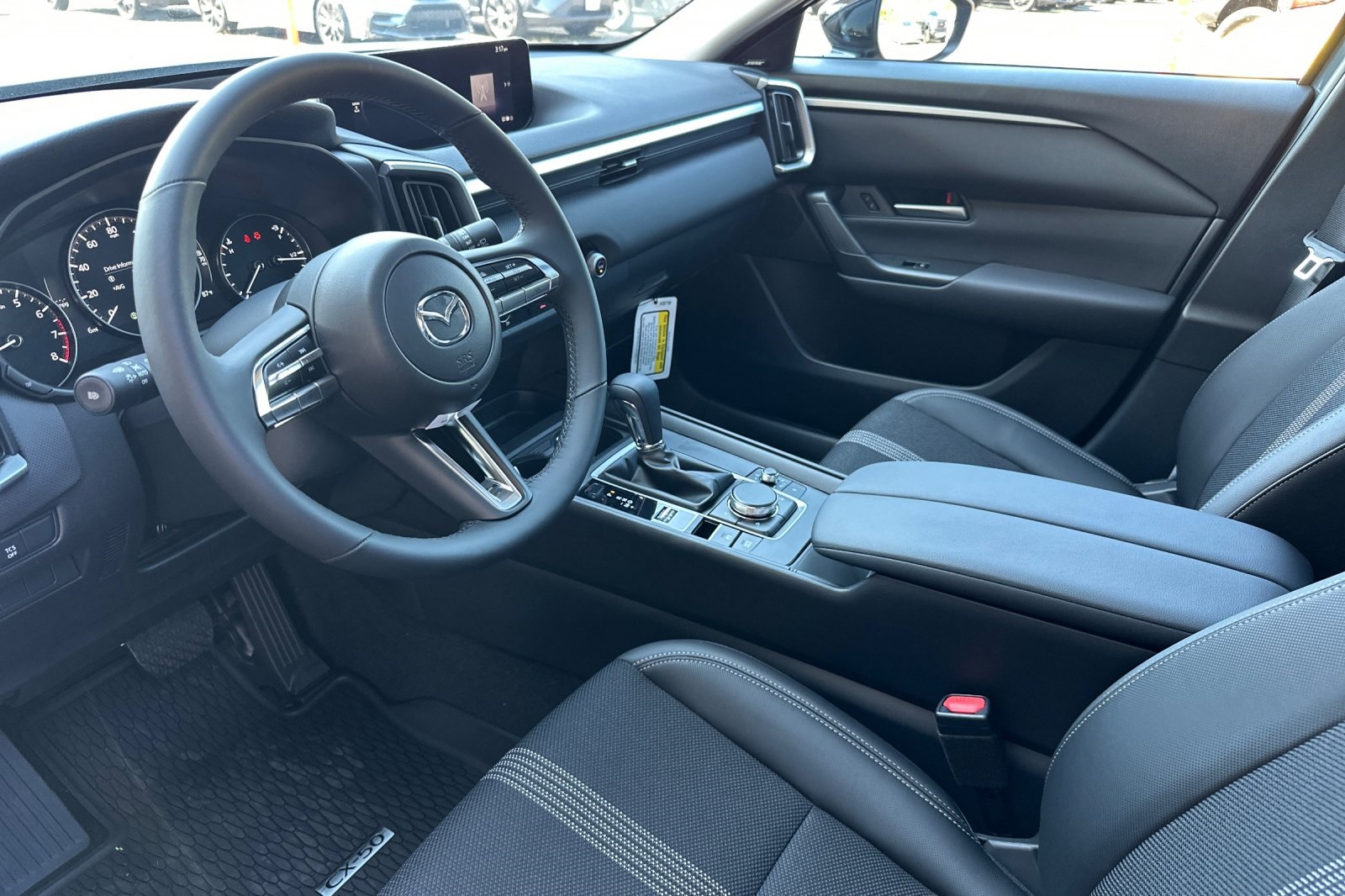 2025 Mazda CX-50 2.5 S Premium photo 10