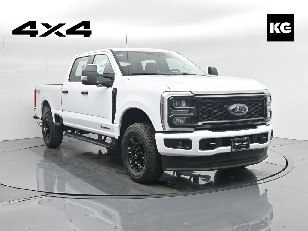 2026 Ford F-250 Super Duty XL's photo