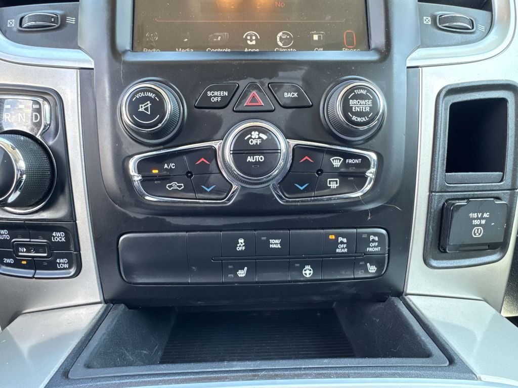 2016 Ram 1500 Big Horn photo 16