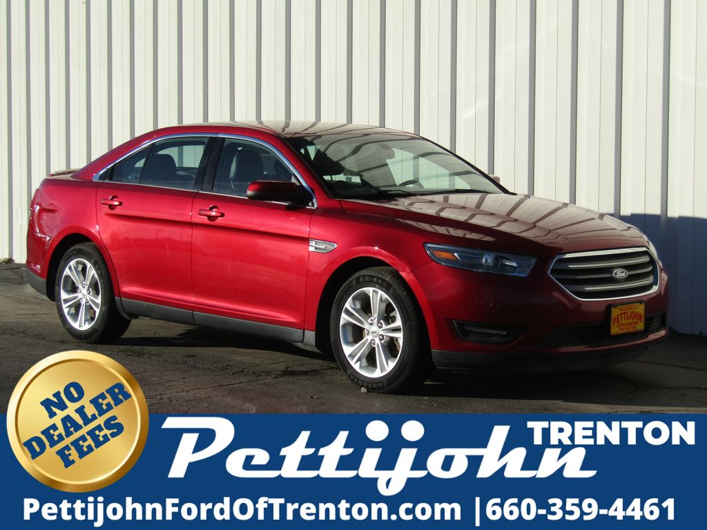 2018 Ford Taurus SEL