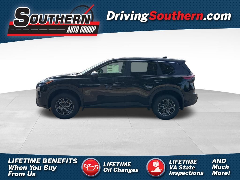 2026 Nissan Rogue S's photo