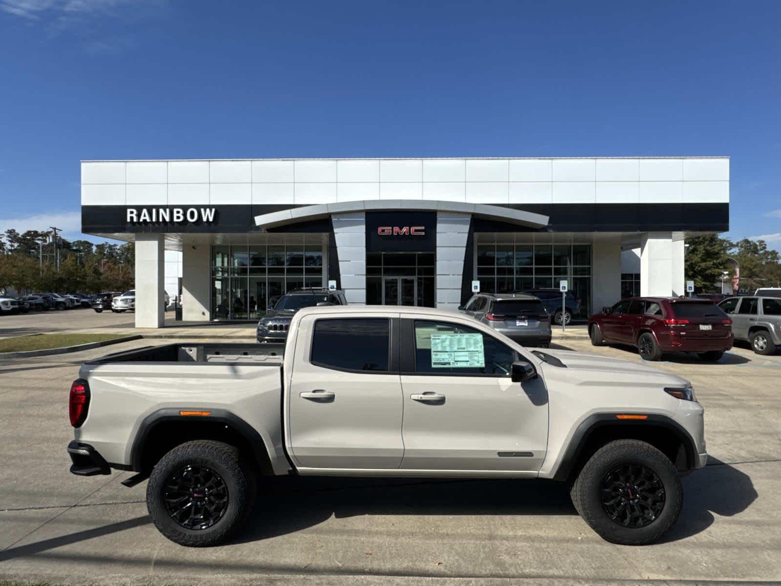 2026 GMC Canyon Elevation's photo