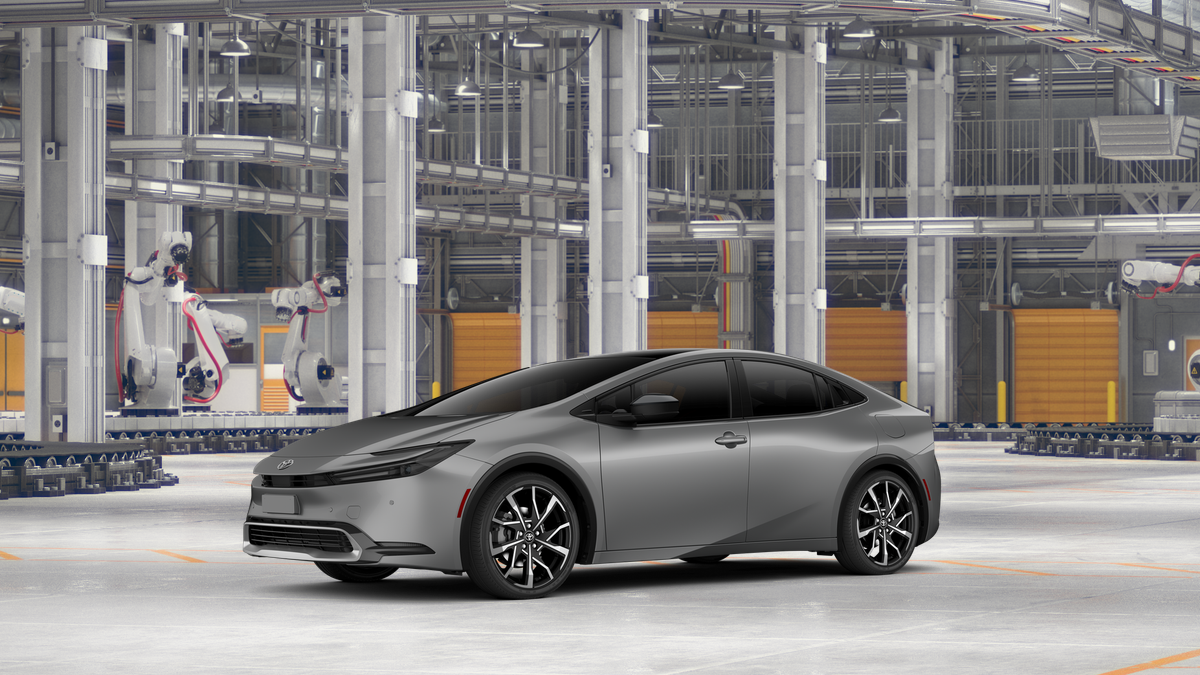 2026 Toyota Prius Plug-in Hybrid XSE photo 2