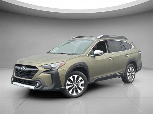 2025 Subaru Outback Touring's photo
