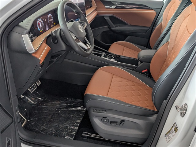 2025 Volkswagen Tiguan SEL R-Line Black photo 6