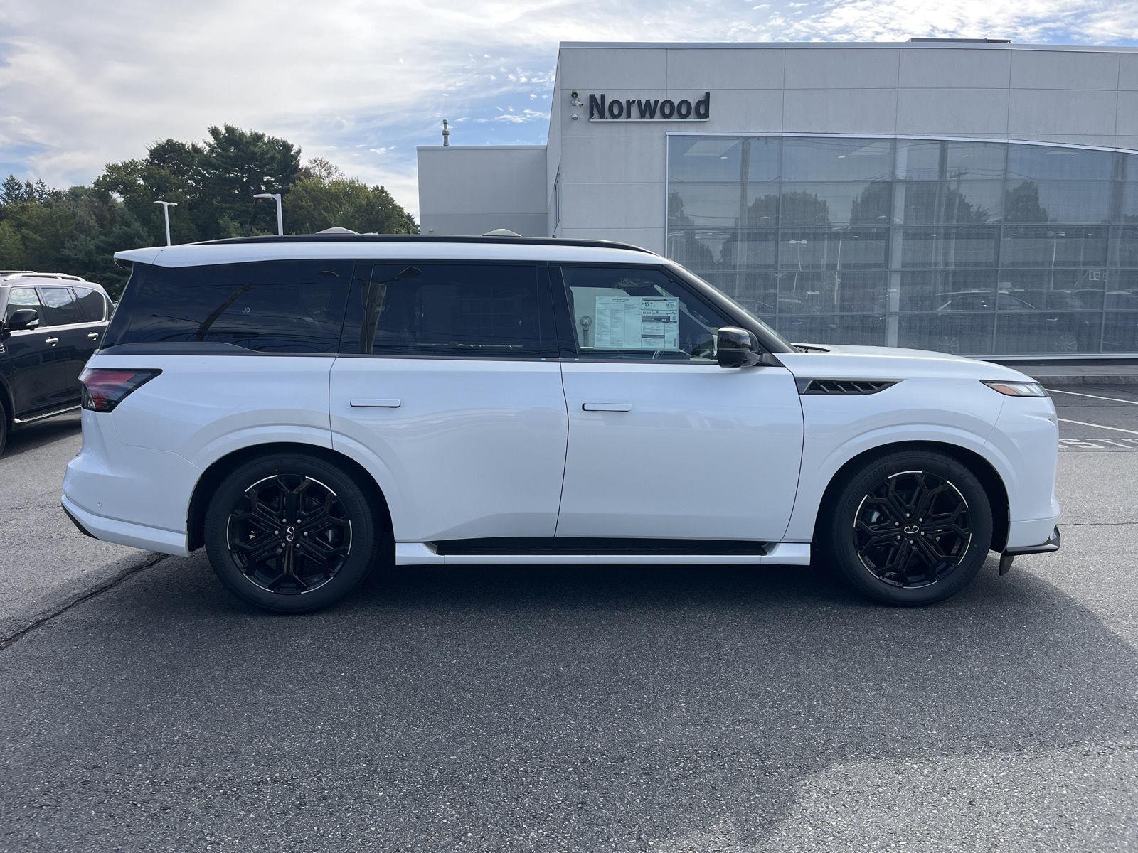 2026 Infiniti QX80 Sensory photo 2