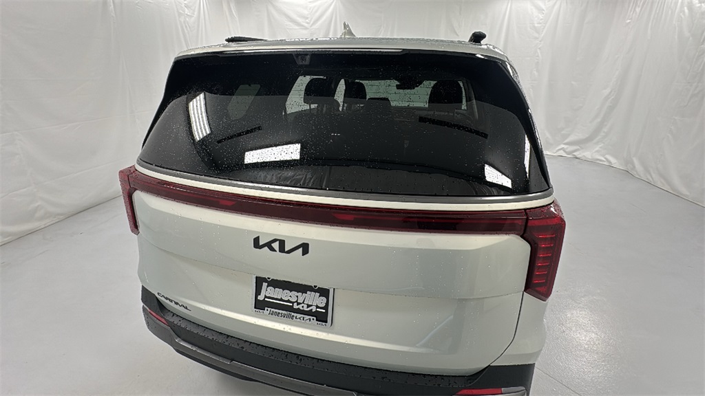 2026 Kia Carnival SX Prestige photo 4
