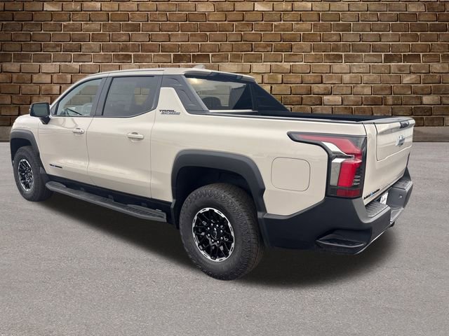 2026 Chevrolet Silverado EV Trail Boss photo 3
