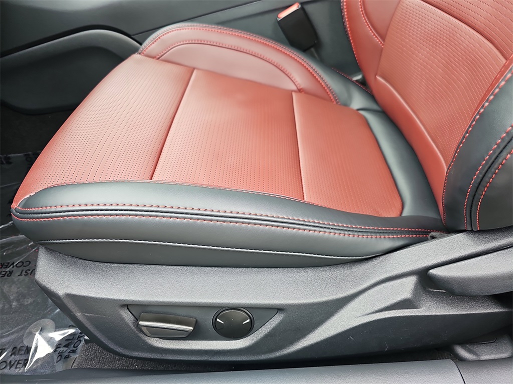 2025 Ford Mustang GT Premium photo 26
