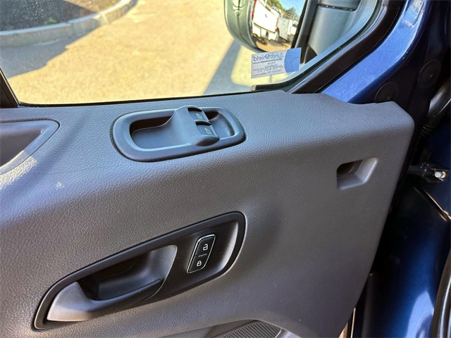 2022 Ford Transit photo 10
