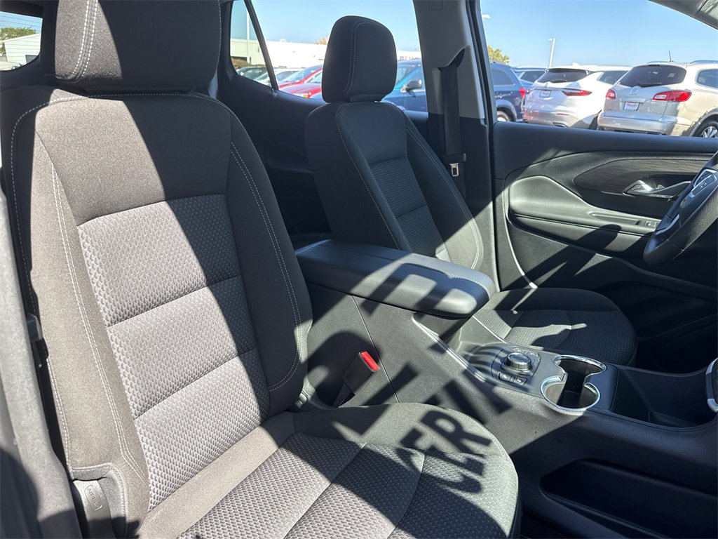 2023 Gmc Terrain SLE photo 34