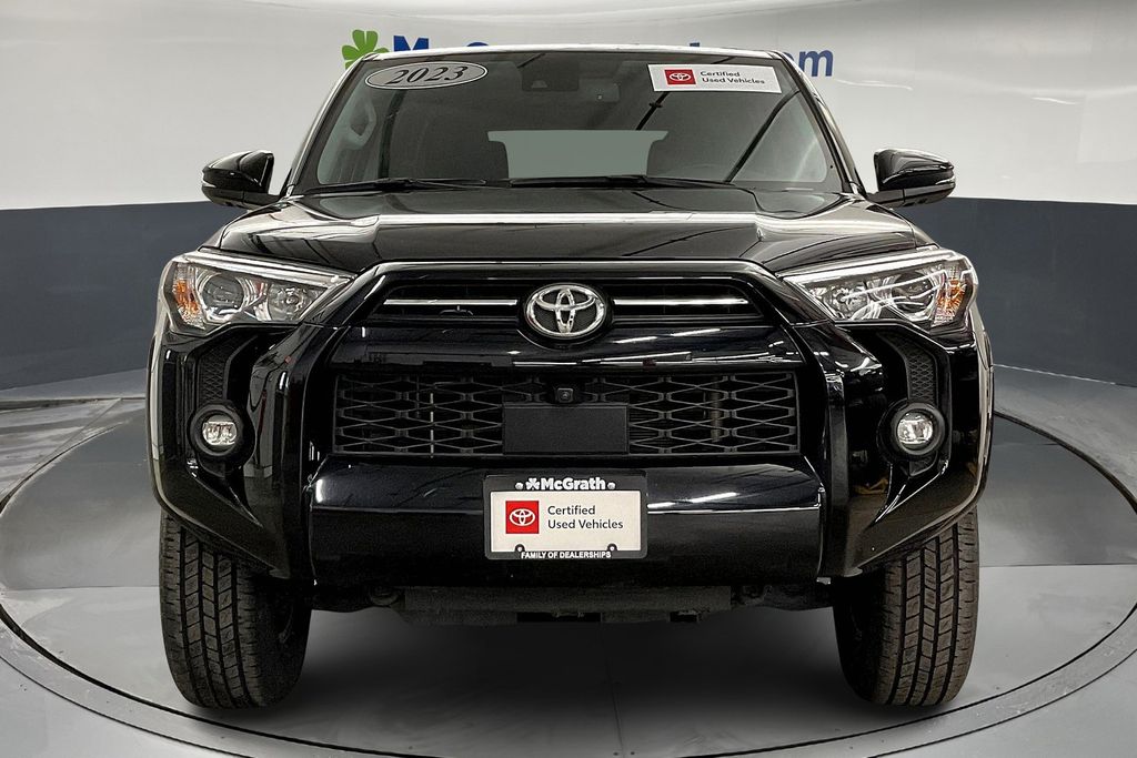 2023 Toyota 4Runner SR5 Premium photo 3
