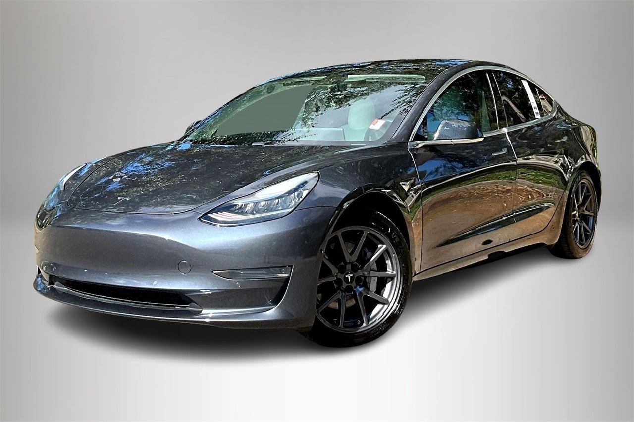2020 Tesla Model 3 Base's photo