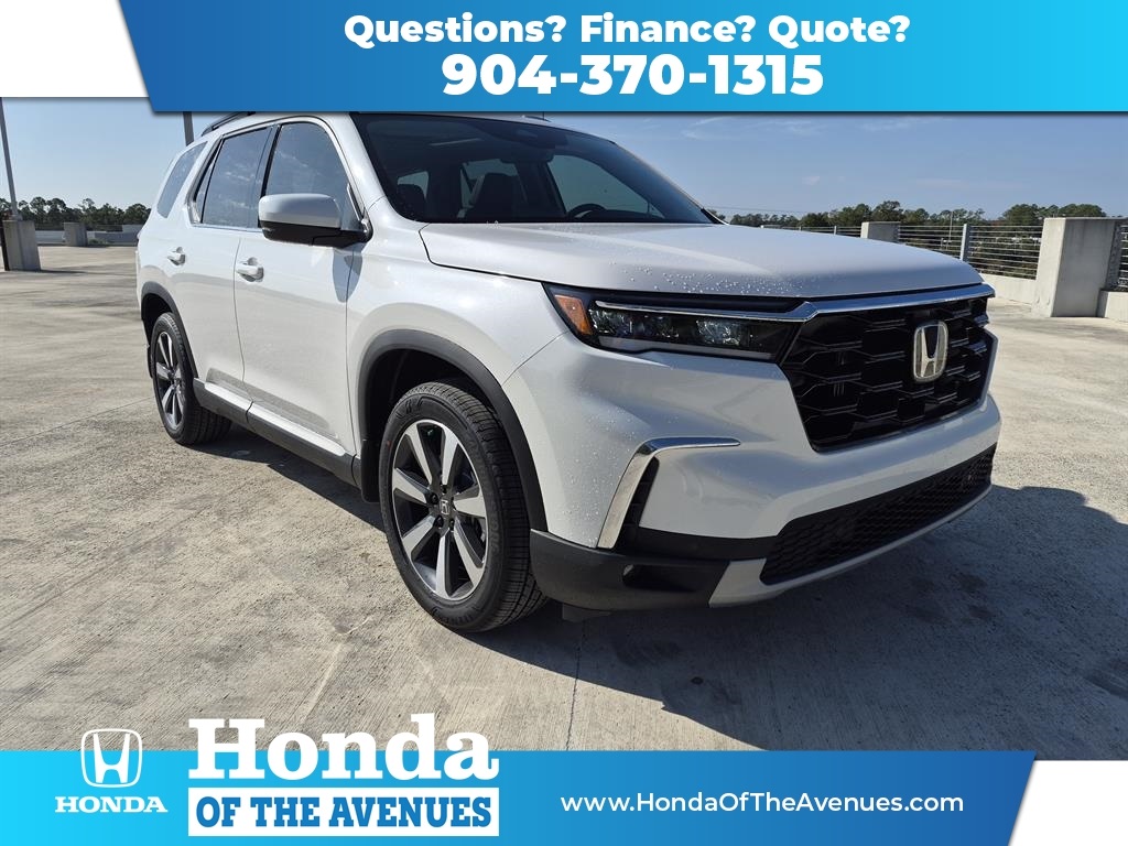 2025 Honda Pilot Touring's photo