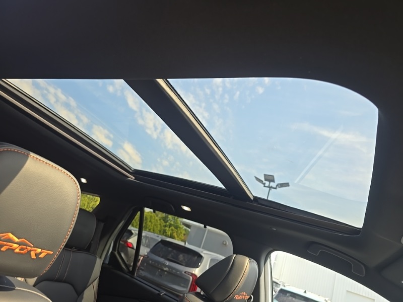 2024 Honda Pilot TrailSport Sport photo 32