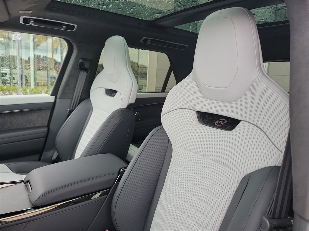 2025 Land Rover Range Rover Sport photo 24