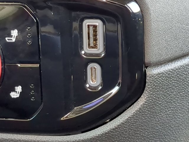 2023 Gmc Sierra 1500 Elevation photo 7