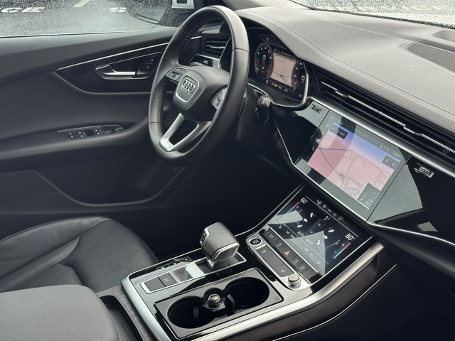 2023 Audi Q8 55 Premium photo 26