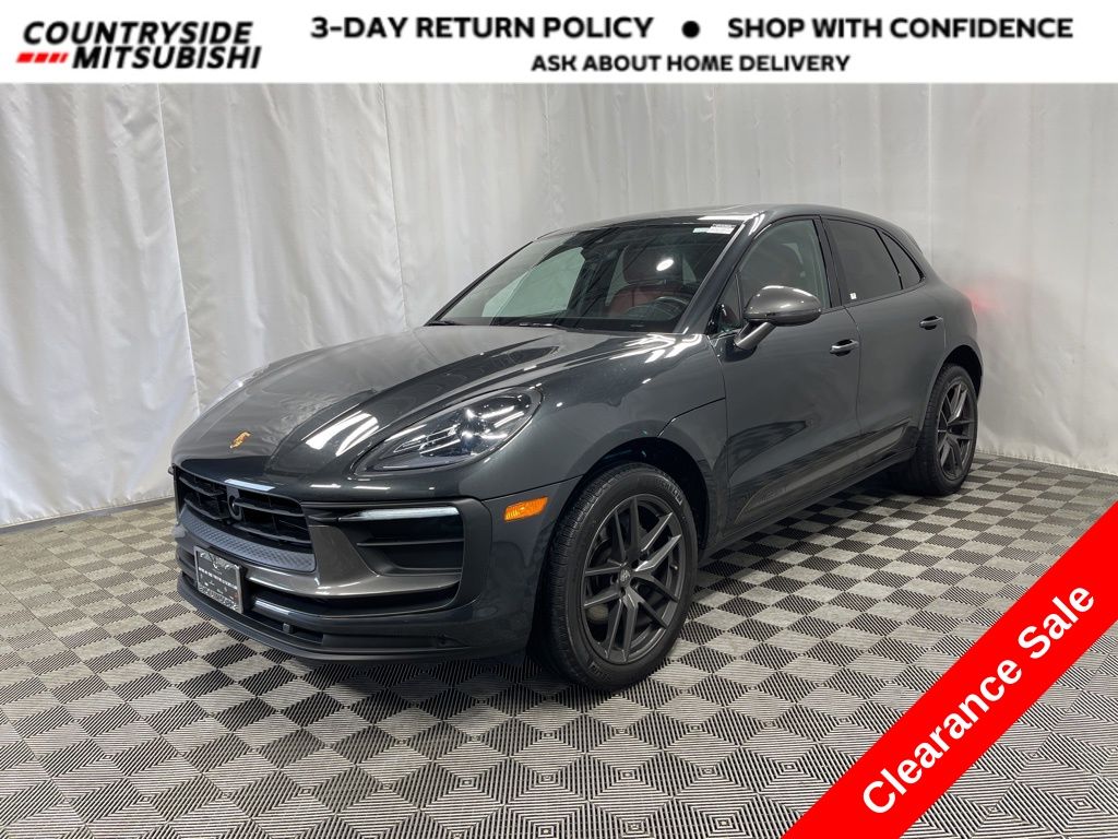 2023 Porsche Macan T