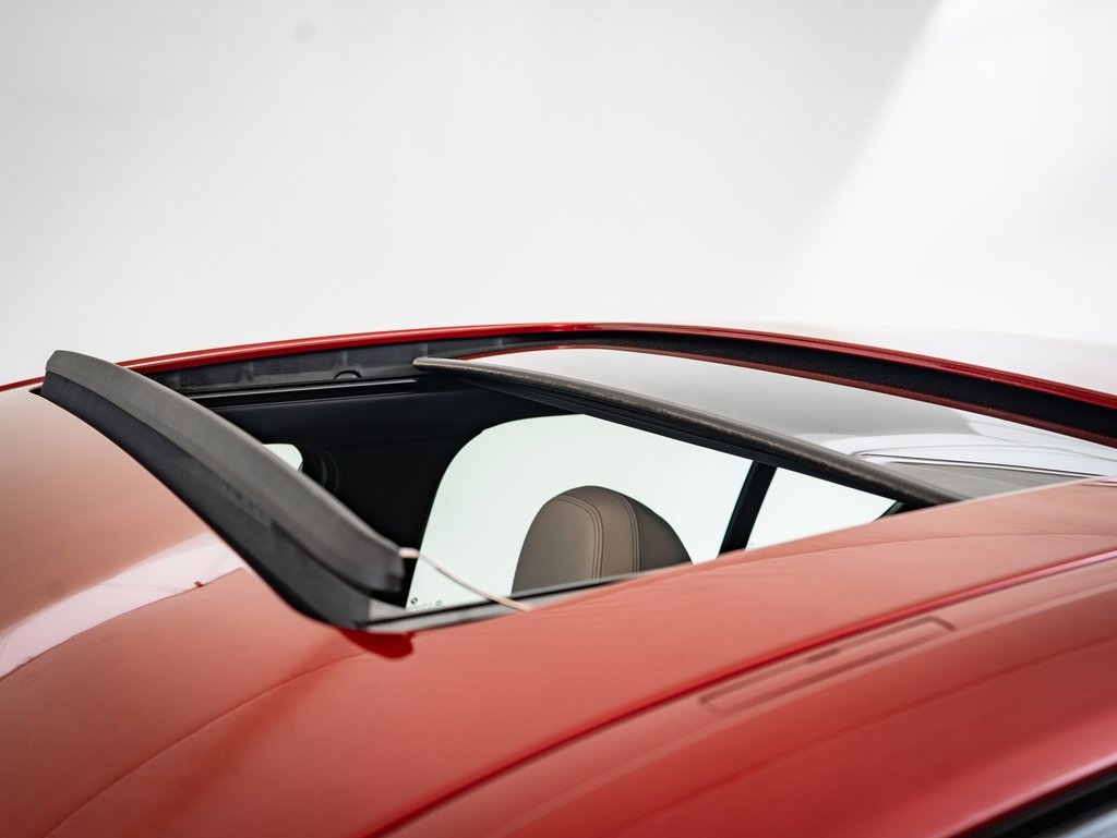 2025 Bmw 330i xDrive photo 13
