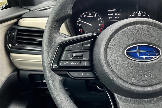 2025 Subaru Forester Base photo 16