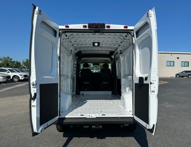 2025 Ram ProMaster 2500 Cargo Van photo 11