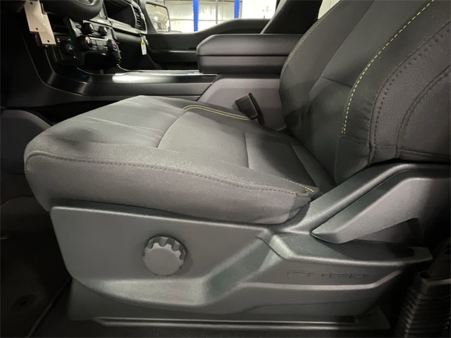 2025 Ford F-150 STX photo 18