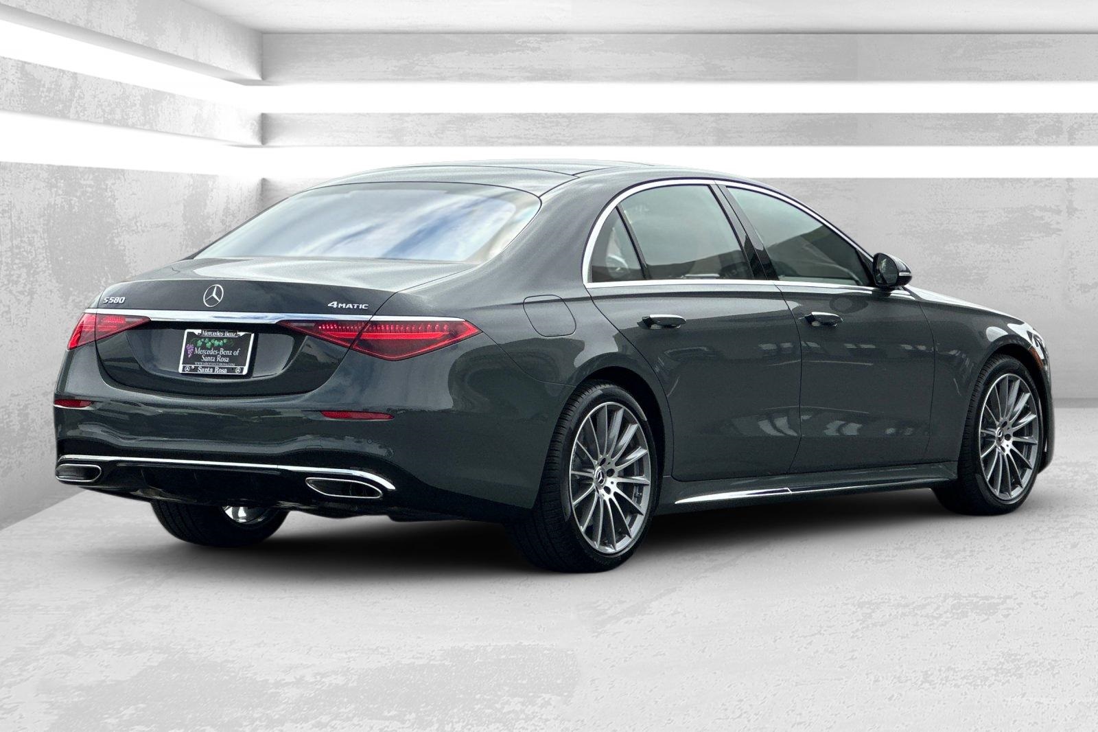 2026 Mercedes Benz S 580 4MATIC photo 3