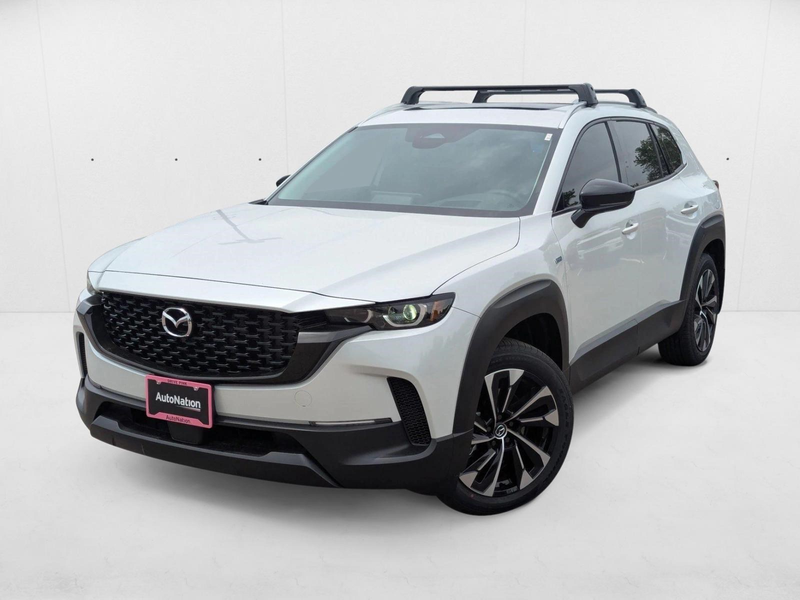 2025 Mazda CX-50 Premium Plus's photo