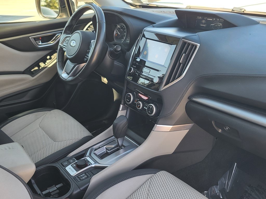 2021 Subaru Forester Premium photo 25