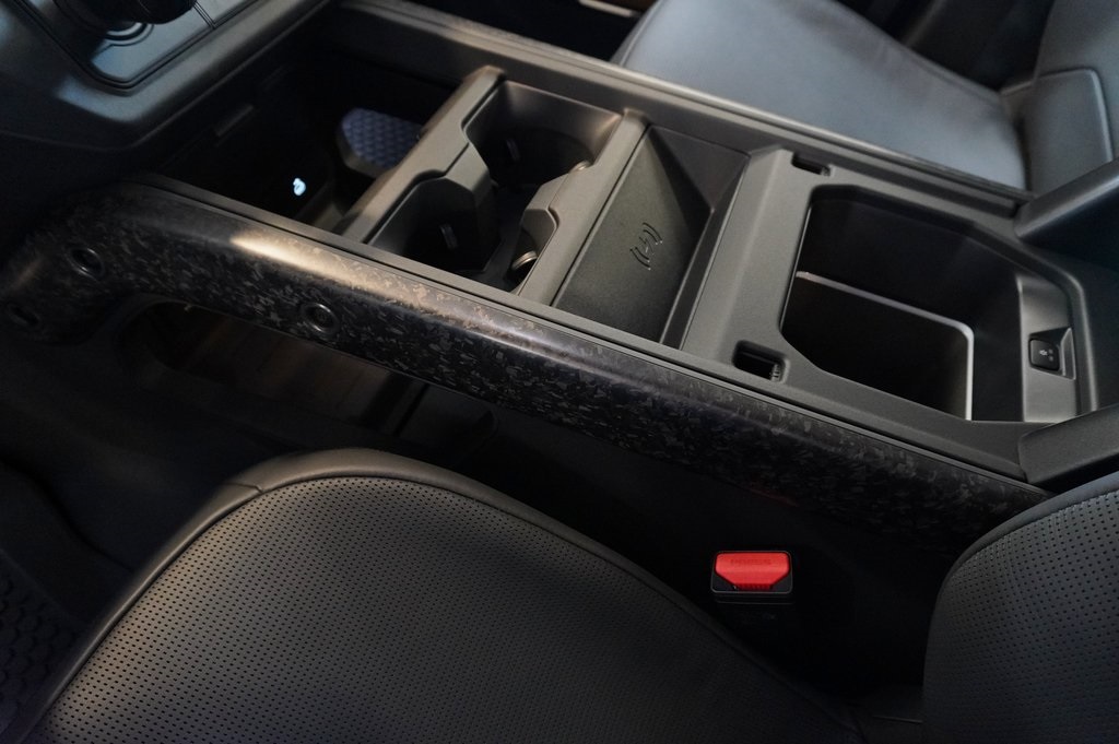 2026 LAND ROVER DEFENDER - Image 12