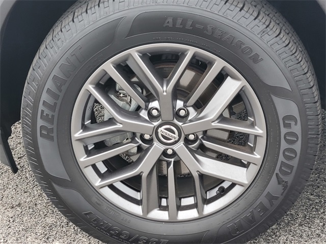 2021 Nissan Rogue S photo 2