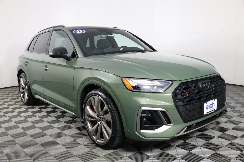 2025 Audi SQ5 Premium Plus's photo