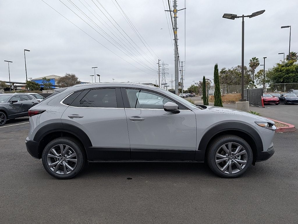 2025 Mazda CX-30 2.5 S Preferred photo 6