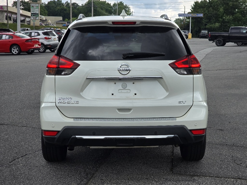 2020 Nissan Rogue SV photo 21
