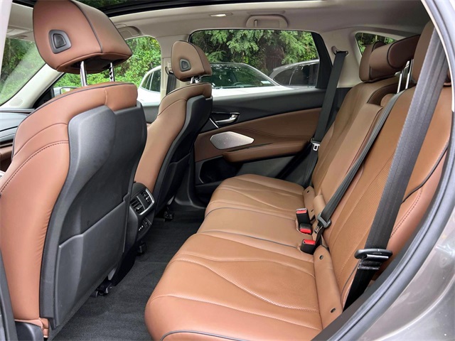 2025 Acura RDX Advance photo 10