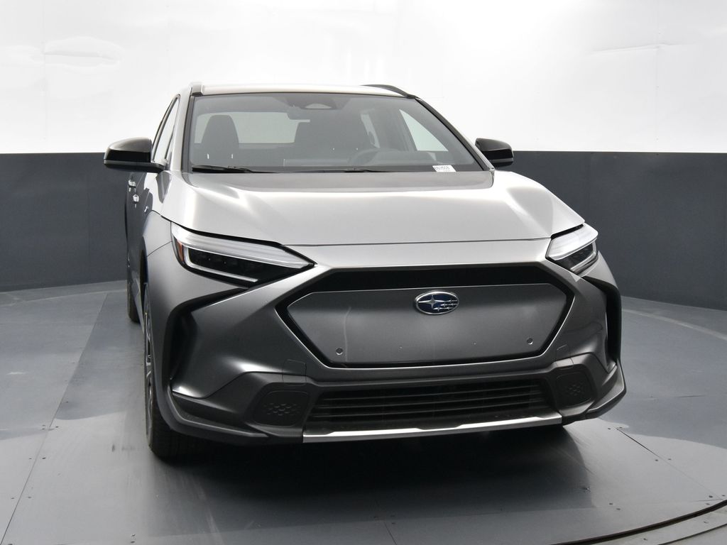2025 Subaru Solterra Premium photo 3