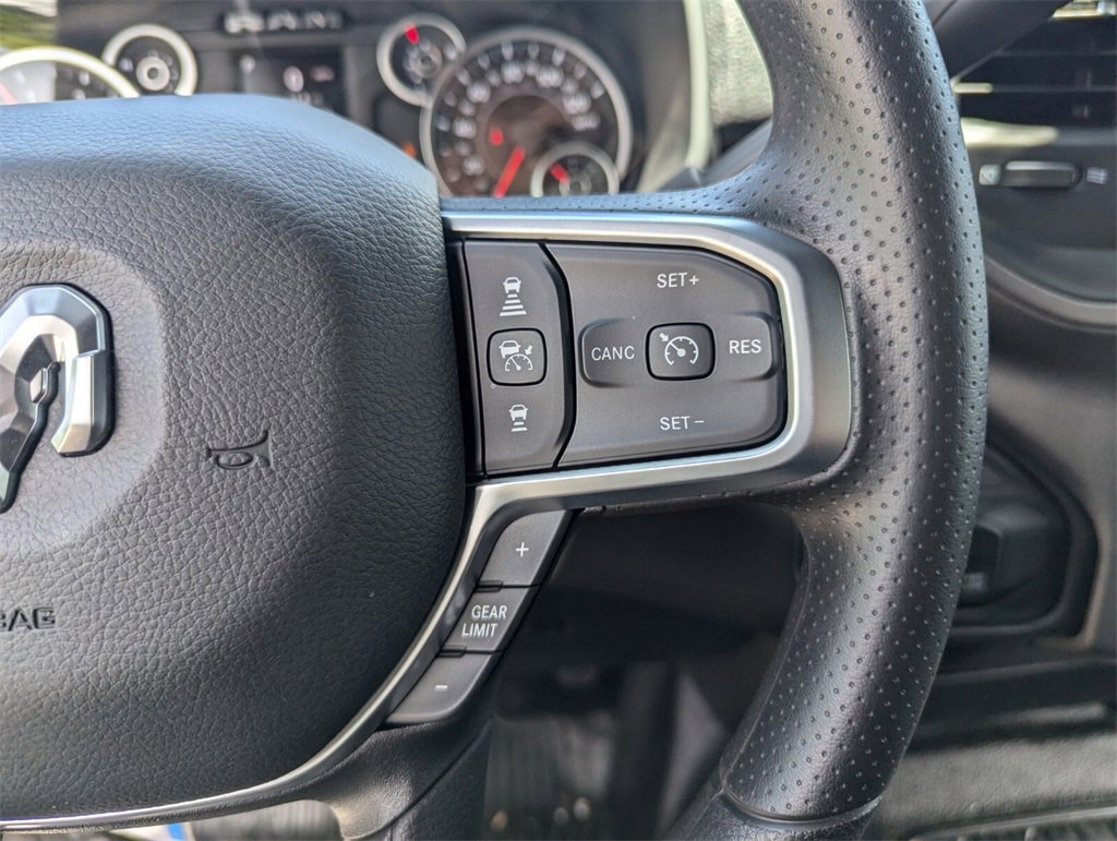 2025 Ram 5500 photo 18