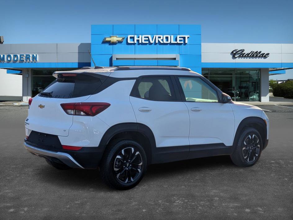 2023 Chevrolet Trailblazer LT photo 3