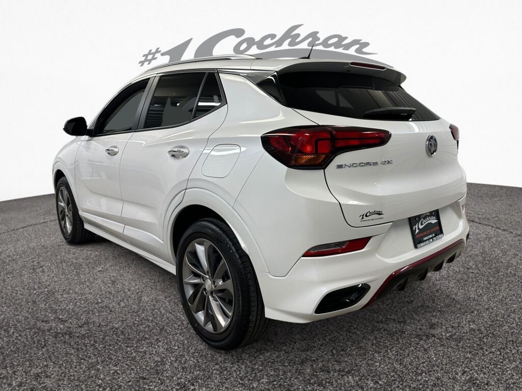2022 Buick Encore GX Select photo 2