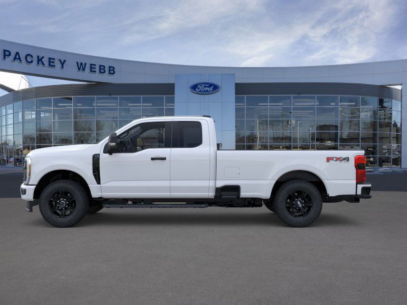 2025 Ford F-250 photo 4