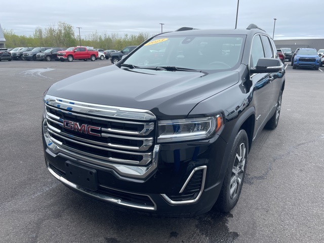 2023 Gmc Acadia SLE photo 3