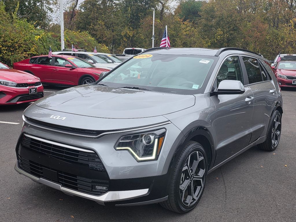 2024 Kia Niro EX Touring photo 3